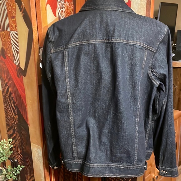 Women Jean Jacket - Picture 4 of 6